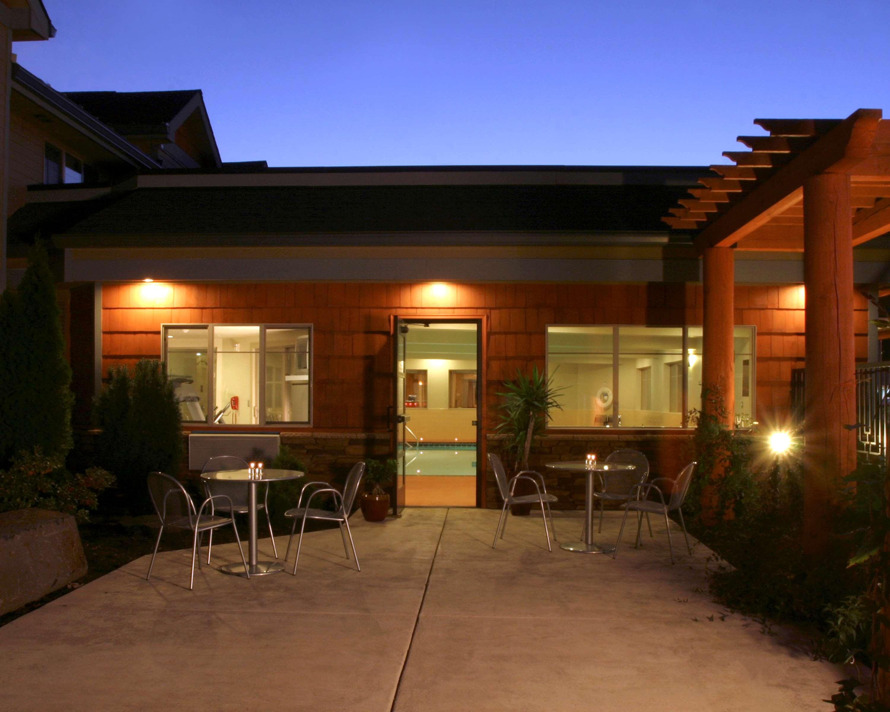 Best Western Snowcap Lodge Cle Elum Exterior photo